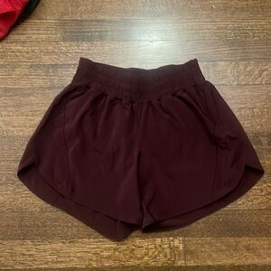 Lululemon size six track that shorts